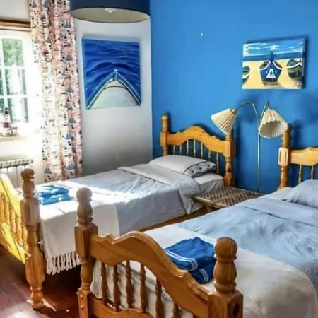 Casa de Férias Sleeps 8 With Pool & Horses